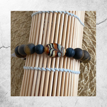 Load image into Gallery viewer, Tiger Eye Essential Oil Bracelet
